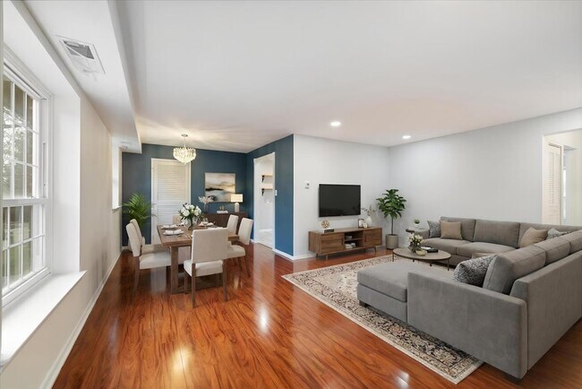 Building Photo - 4000 Gypsy Ln