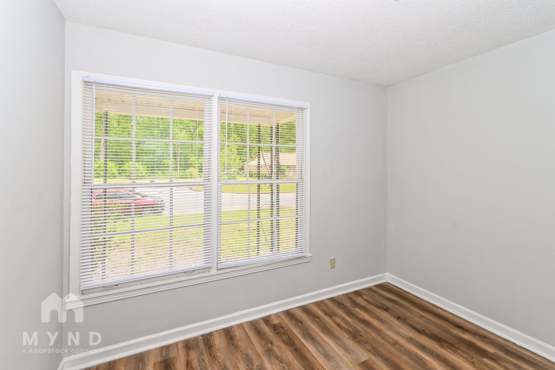 Building Photo - 2593 Courtney Dr