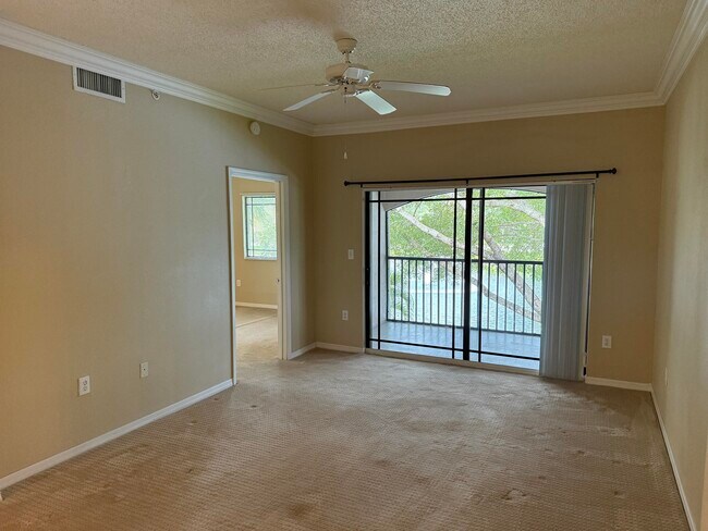 Building Photo - 2806 Veronia Dr