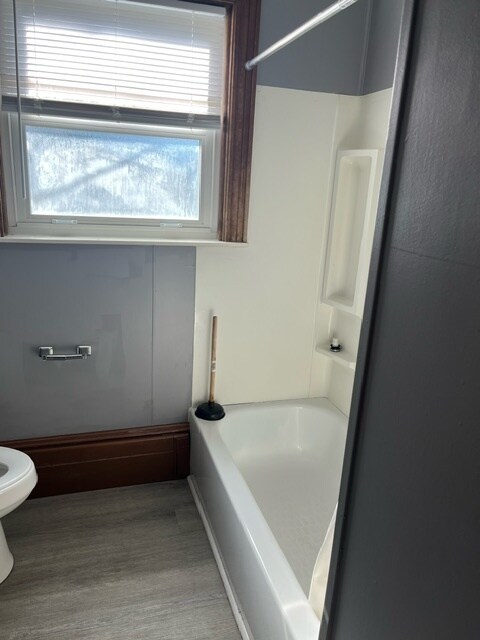 Building Photo - 100 Lauren Ave