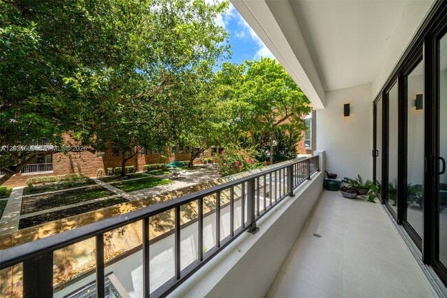 Building Photo - 10659 NE Quay Bridge Ct