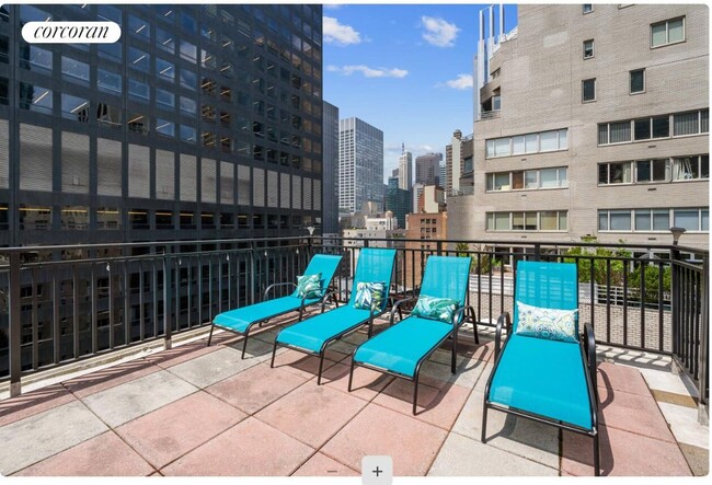 Building Photo - 209 E 56th St