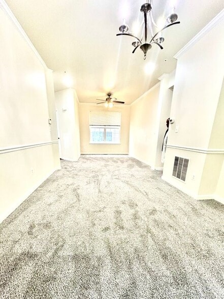 Building Photo - 3565 Eagle Ridge Dr