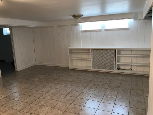 Basement rec. area - 1714 Greendale Ave