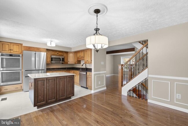 Building Photo - 13250 Custom House Ct