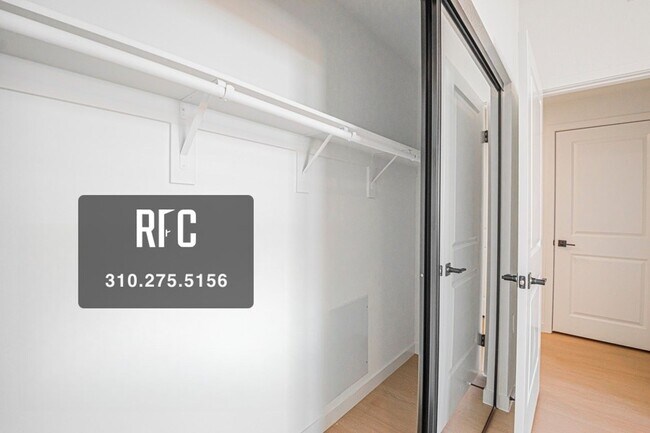 Building Photo - Welcome to the Gramercy