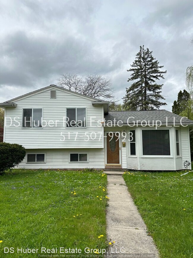 Building Photo - 3 br, 2 bath House - 4200 Brighton Dr