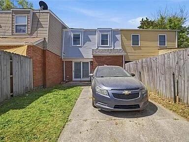 Building Photo - 712 White Hall Ln