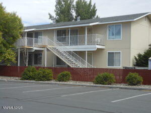 Primary Photo - 364 Quail Wy
