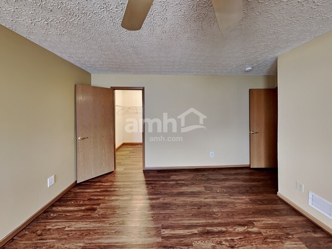 Building Photo - 3255 Jacklin Drive