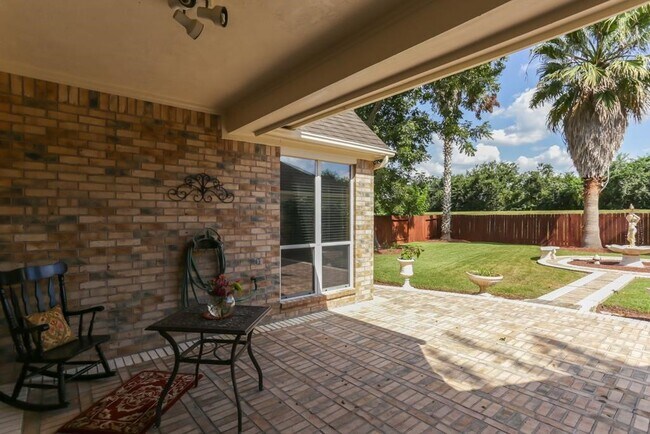 Building Photo - 1534 Brookstone Ln