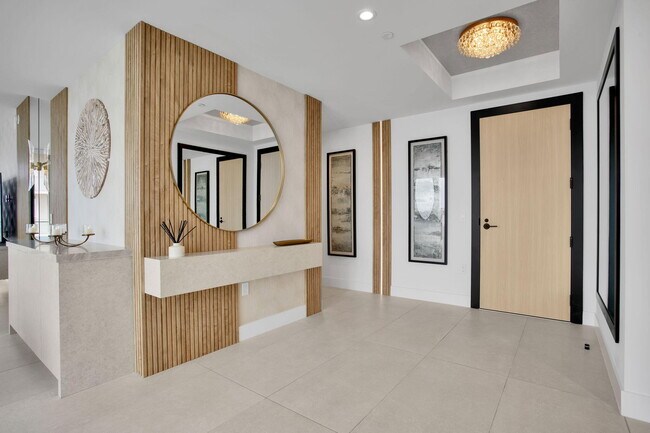 Building Photo - 151 N Seabreeze Blvd