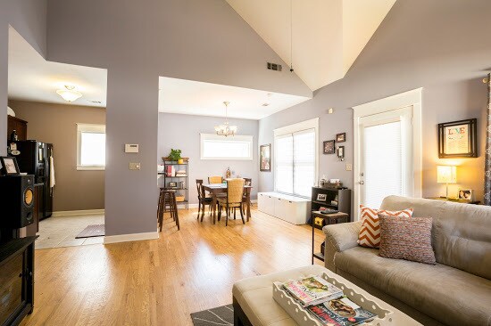 Building Photo - Charming 2 Bedroom House in Great Conditio...