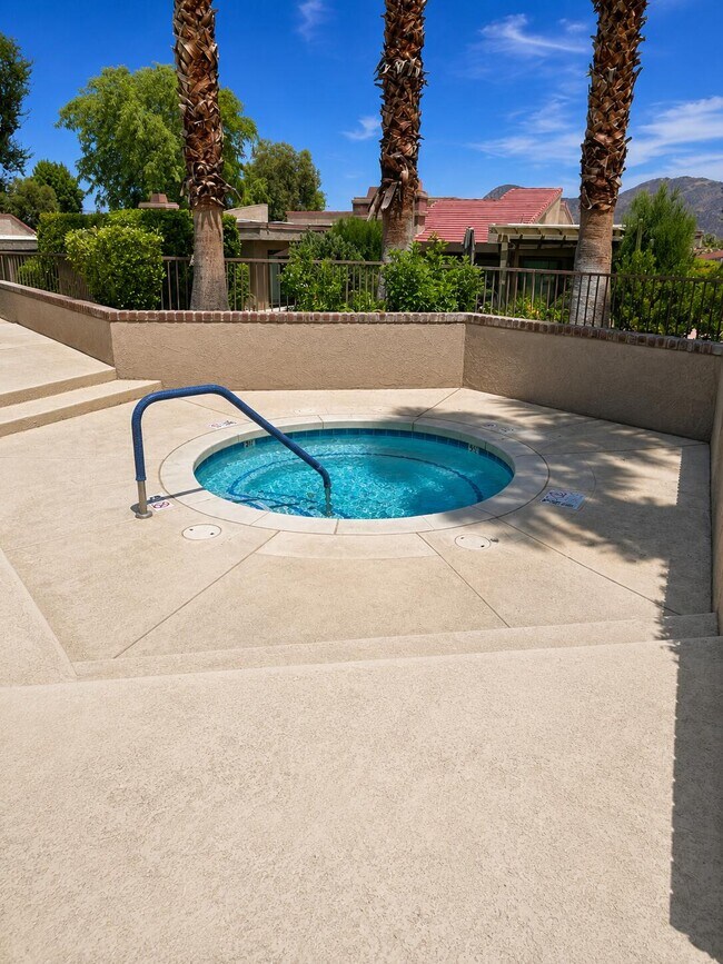 Building Photo - 48973 Canyon Crest Ln
