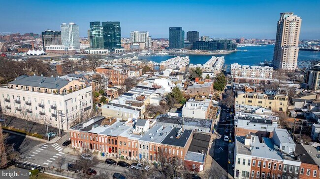 Building Photo - 1015 Riverside Ave