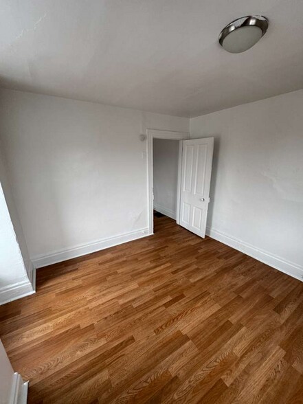 Building Photo - 308 Bessemer Ave