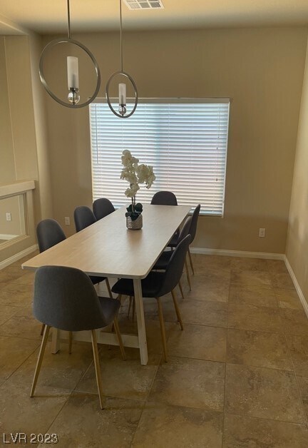 Building Photo - 6490 Parrot Ridge Ct