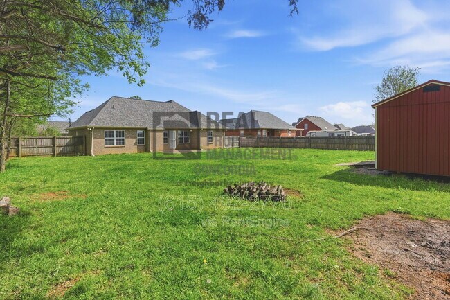 Building Photo - 1934 Mural Ln