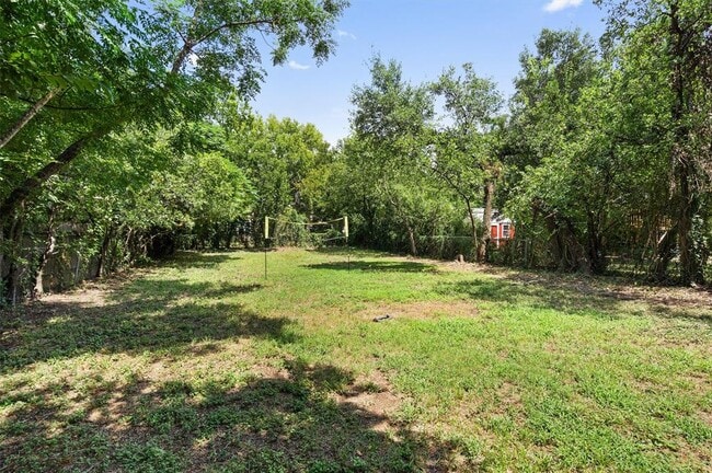 Building Photo - 1407 Sanchez St