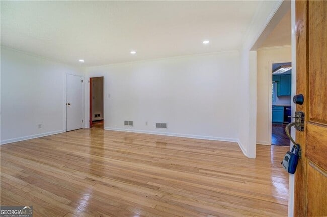 Building Photo - 1288 Elva Dr SW