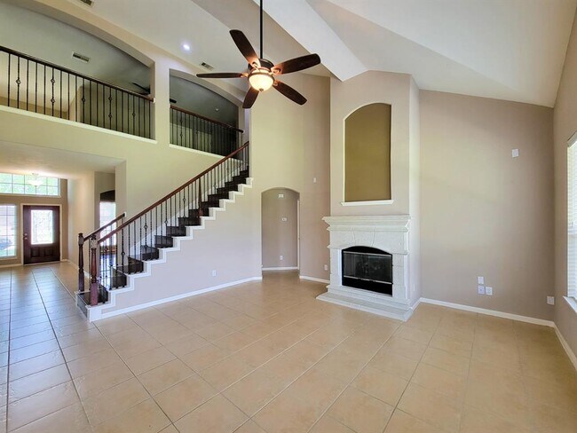 Building Photo - 20931 Flower Croft Ct