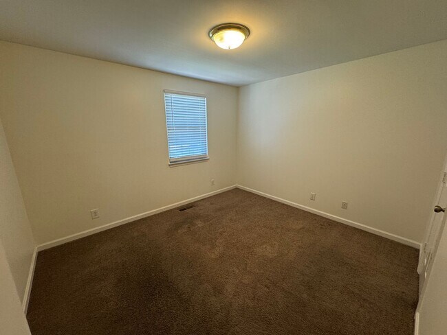 Building Photo - Brentwood Pointe Condo in Cool Springs