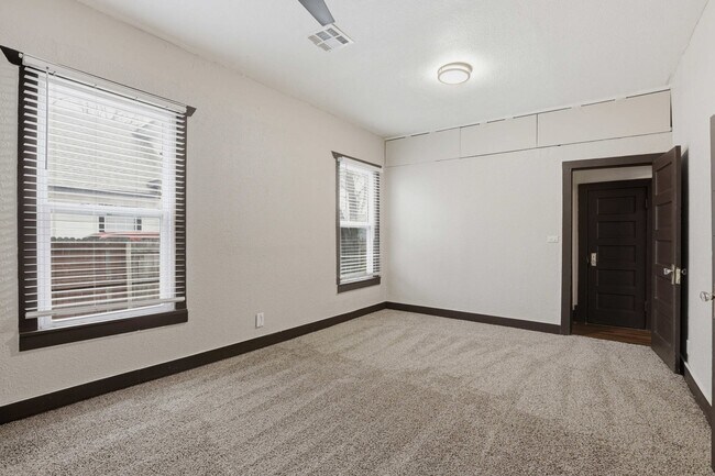 Building Photo - 1617 NW 7th St