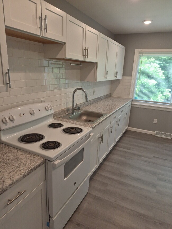 Building Photo - 5345 Weltner Ave