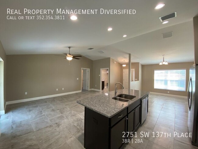 Building Photo - 2751 SW 137th Pl