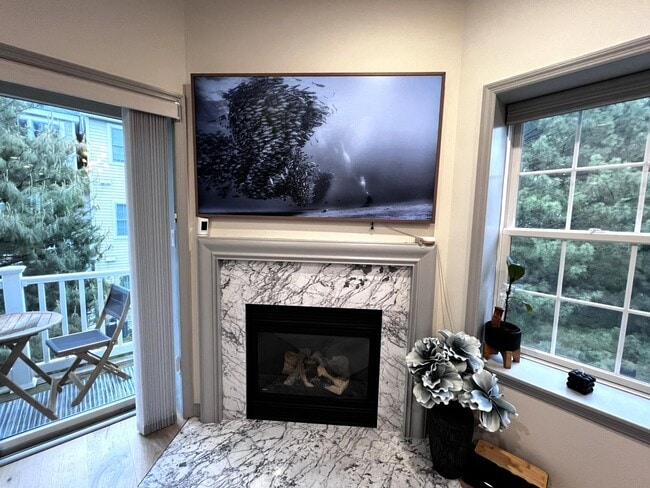 Building Photo - 1510 Half Moon Bay Dr