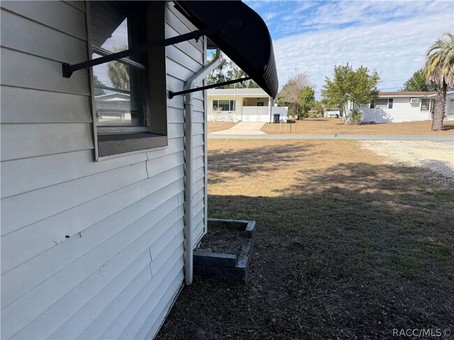 Building Photo - 7 N Jackson St