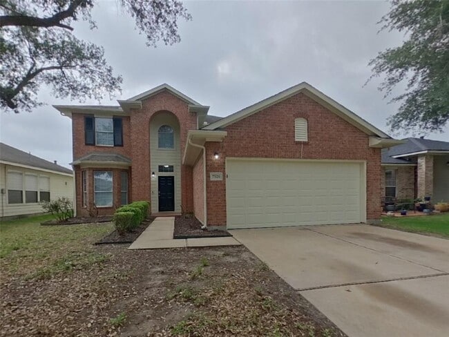 Primary Photo - 7526 Oakwood Canyon Dr