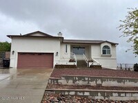 Building Photo - 4921 N Reavis Dr