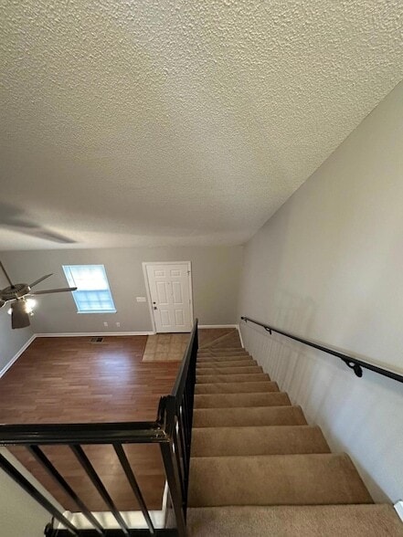 Building Photo - 1230 Village Way