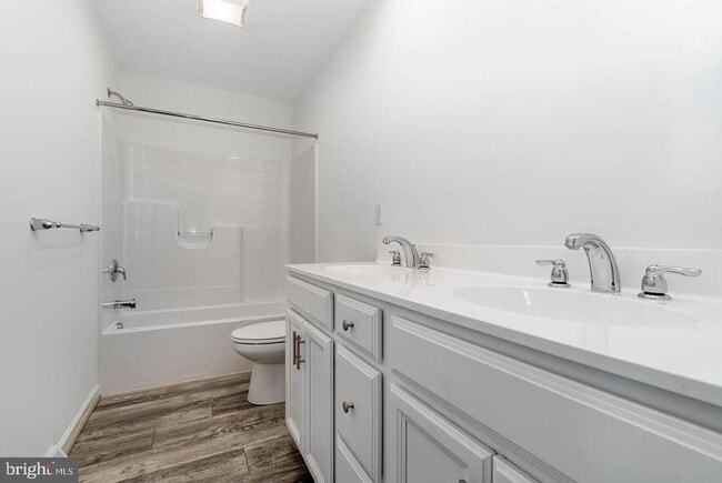 Building Photo - 3252 Mateer Ln