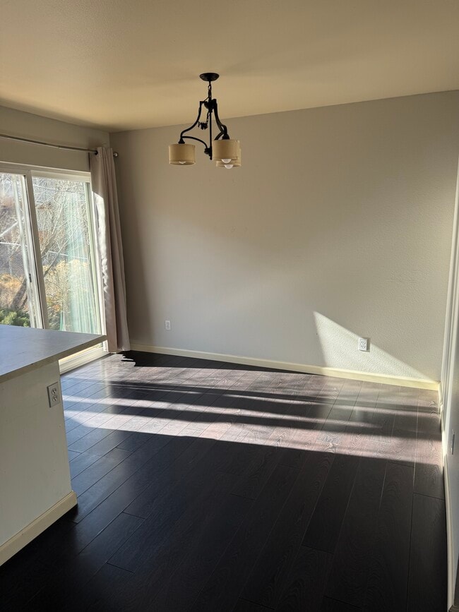 Building Photo - 2951 Richard Dr