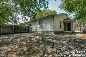 Building Photo - 14436 Woods Hole Dr