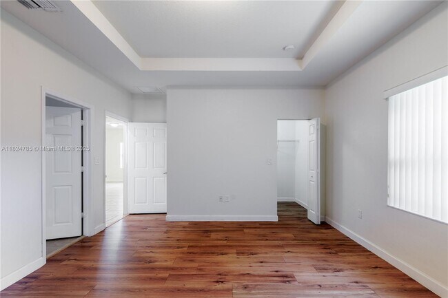 Building Photo - 15421 SW 176th Ln
