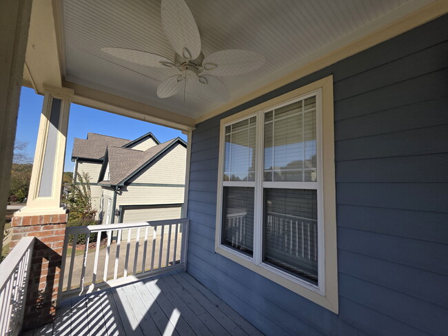 Building Photo - Spacious 4-Bedroom Home for Rent in Kings ...