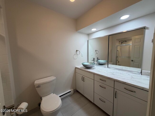 Building Photo - 177 Amberly Dr