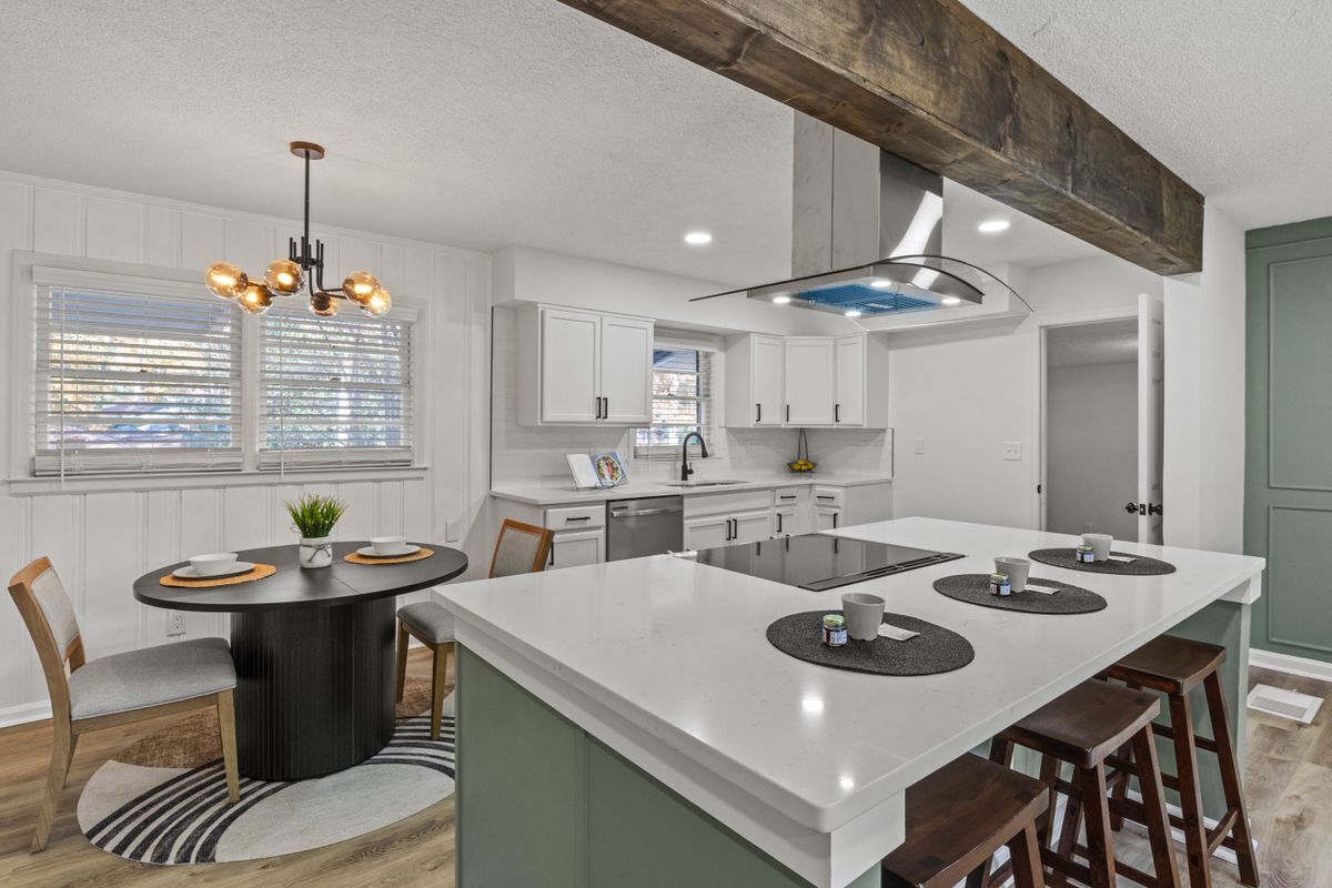Building Photo - 2378 Green Forrest Dr