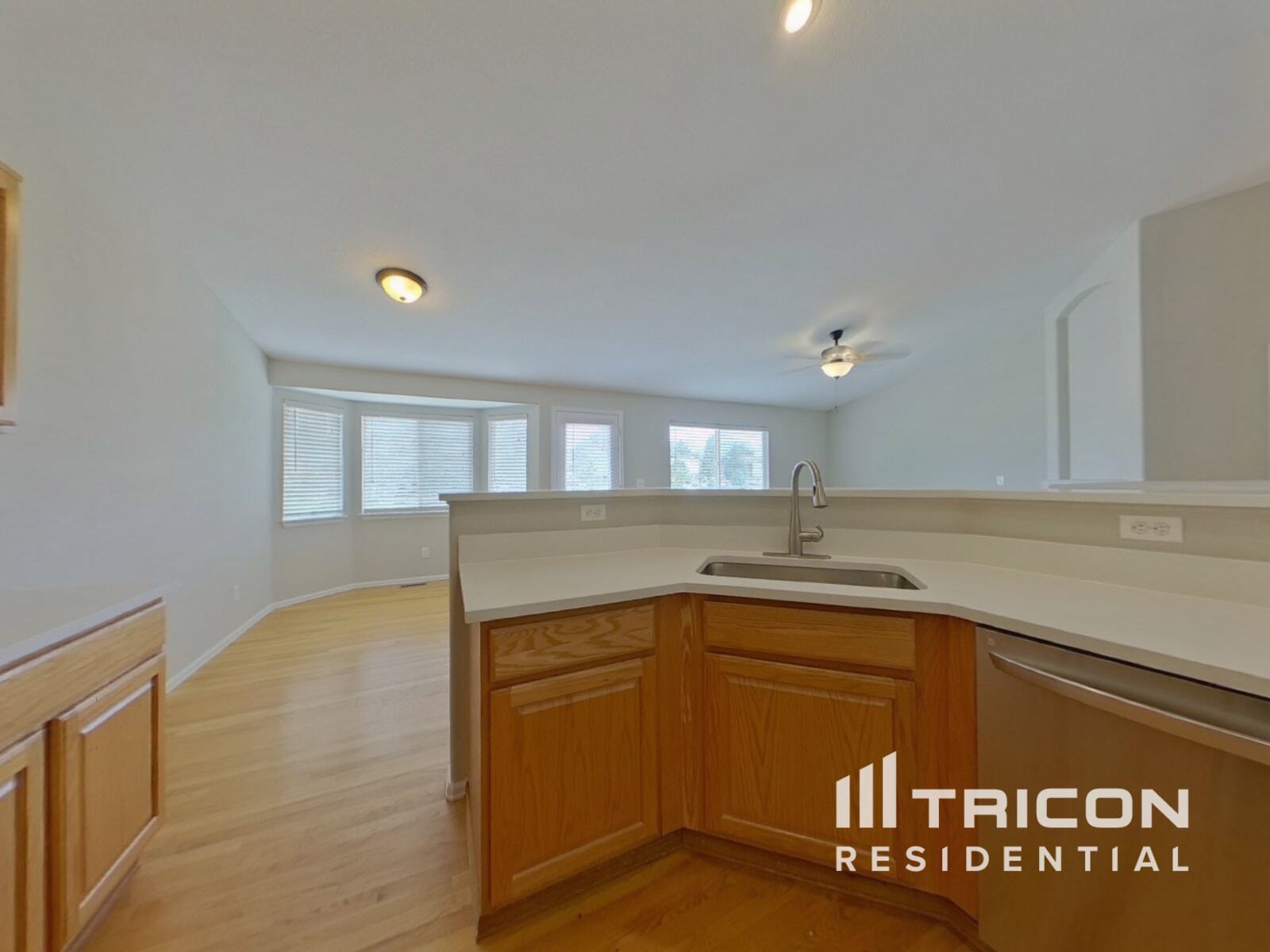 Building Photo - 12606 S Sopris Creek Dr
