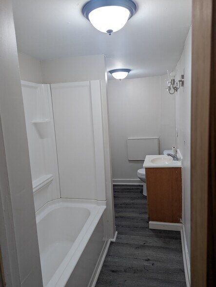 Building Photo - 4488 Minerva St