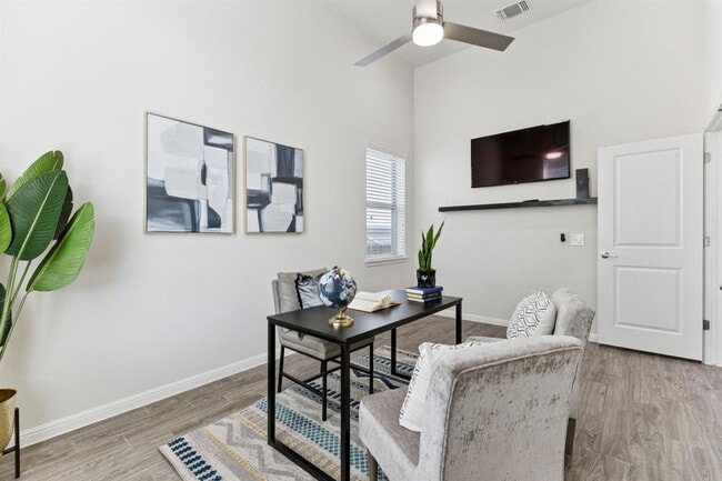 Building Photo - 7808 Glover Dr