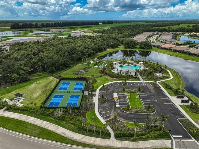 Building Photo - 7782 Waning Moon Wy