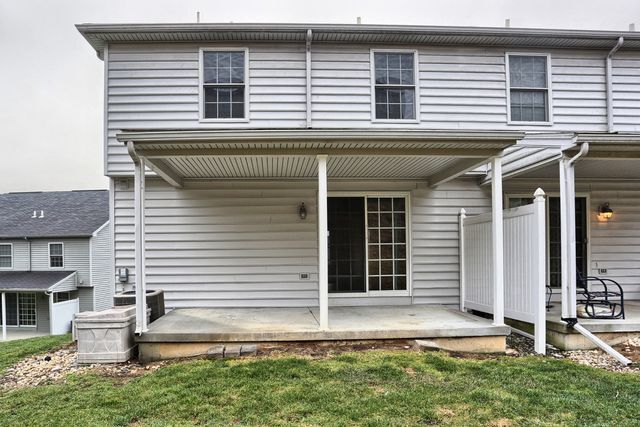 Building Photo - 24 Lismore Pl