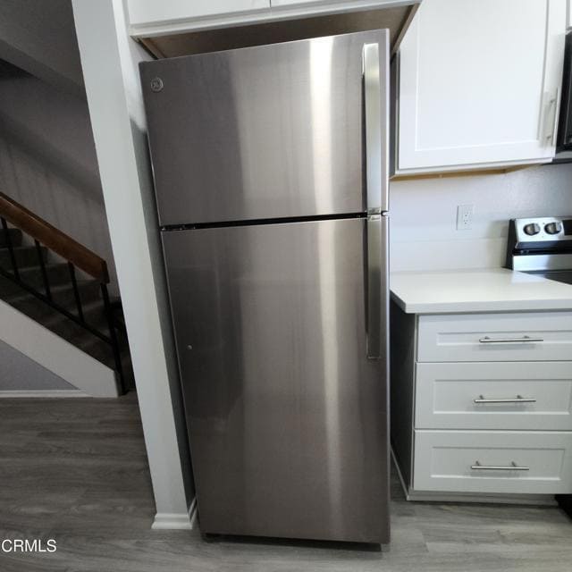 Building Photo - 209 S Ventura Rd