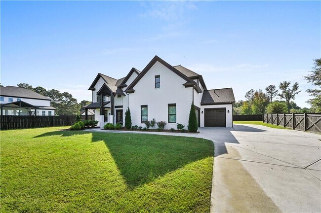 Building Photo - 3488 Hamilton Mill Rd