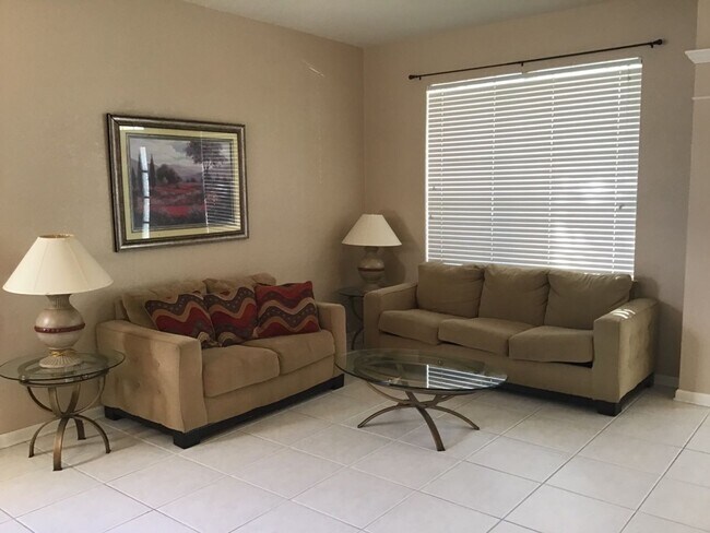 Building Photo - Furnished 6 bedroom, 4 bathroom house, pool home in beautiful, gated/guarded Windsor Hills