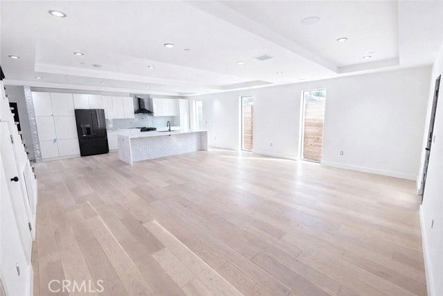 Building Photo - 920 California Ave